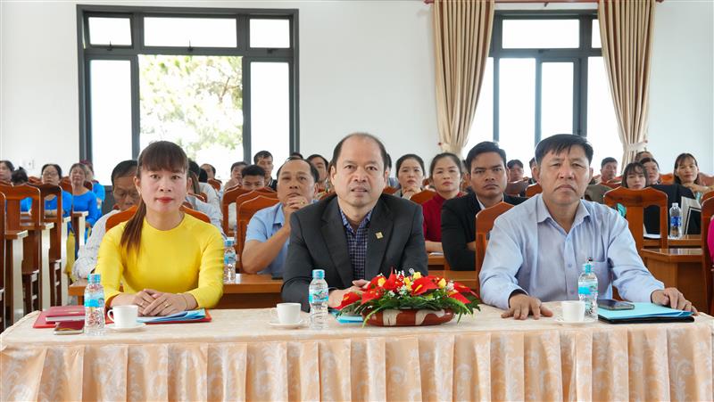 Đại biểu tham dự Hội nghị