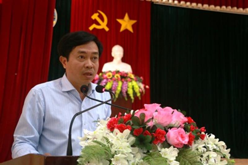  Ông Nguyễn Trung Kiên – Phó bí thư – Chủ tịch UBND huyện phát biểu tại hội nghị