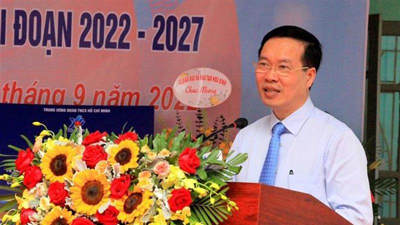 Chủ tịch nước Võ Văn Thưởng từng tham dự Lễ Khai giảng năm học mới tại trường Phổ thông dân tộc bán trú Tiểu học và Trung học cơ sở Thung Nai, huyện Cao Phong (Hòa Bình) năm 2022