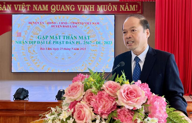 Đ/c Nguyễn Viết Vân, TUV, Bí thư Huyện ủy phát biểu