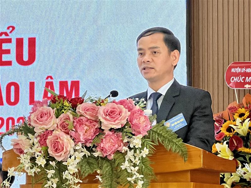 đồng chí Đa Cát Vinh – TUV – Chủ tịch Hội Nông dân tỉnh Lâm Đồng phát biểu tại Đại hội