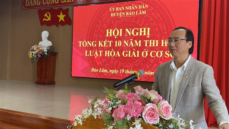 Đ/c Bùi Xuân Qúy, UV BTV, Chủ tịch Ủy ban Mặt trận Tổ quốc Việt Nam huyện phát biểu tại HN