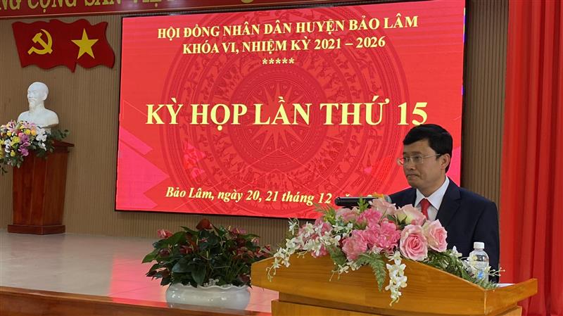 Đ/c Trương Hoài Minh - Phó Bí thư Huyện ủy, Chủ tịch UBND huyện Bảo Lâm đã giải trình một số nội dung liên quan