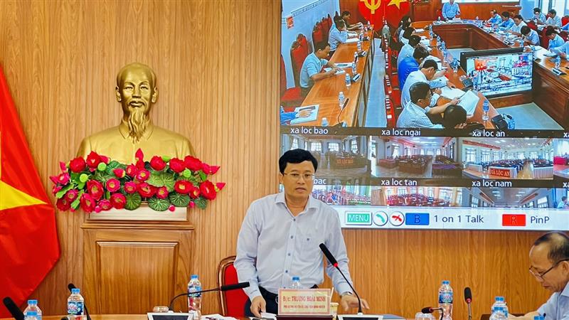 Đ/c Trương Hoài Minh, Chủ tịch UBND huyện phát biểu kết luận