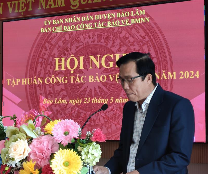 Đ/c Trịnh Văn Thảo, Phó chủ tịch UBND huyện phát biểu tại lớp tập huấn