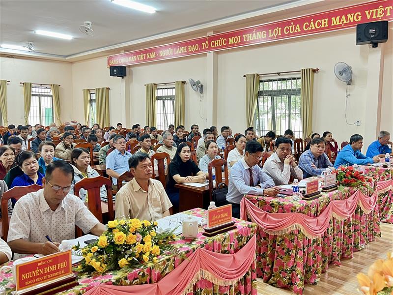 Các đại biểu tham dự Hội nghị