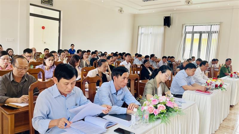 Các đại biểu tham dự Hội nghị