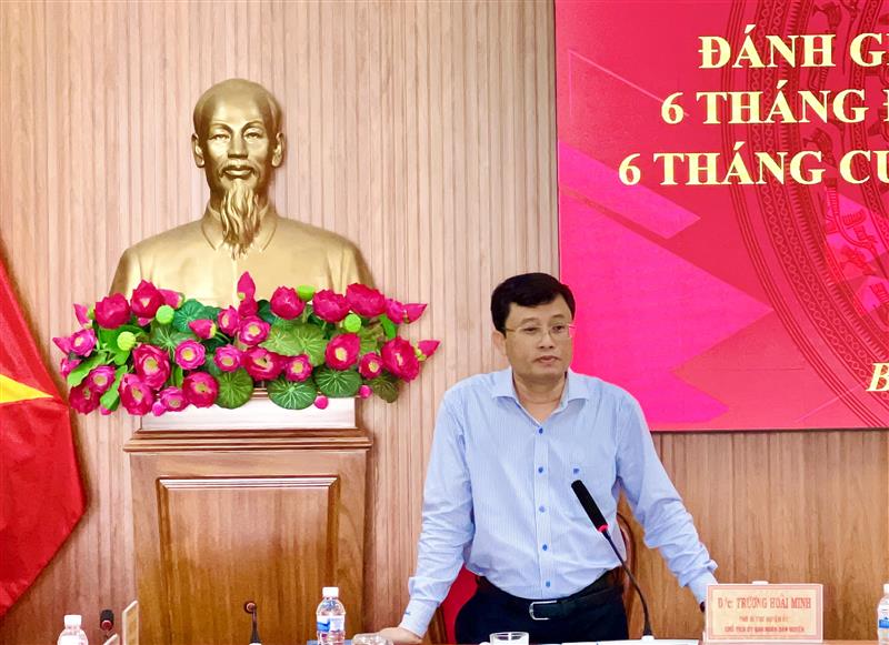 Đ/c Trương Hoài Minh, Phó Bí thư huyện ủy, Chủ tịch UBND huyện Bảo Lâm phát biểu kết luận