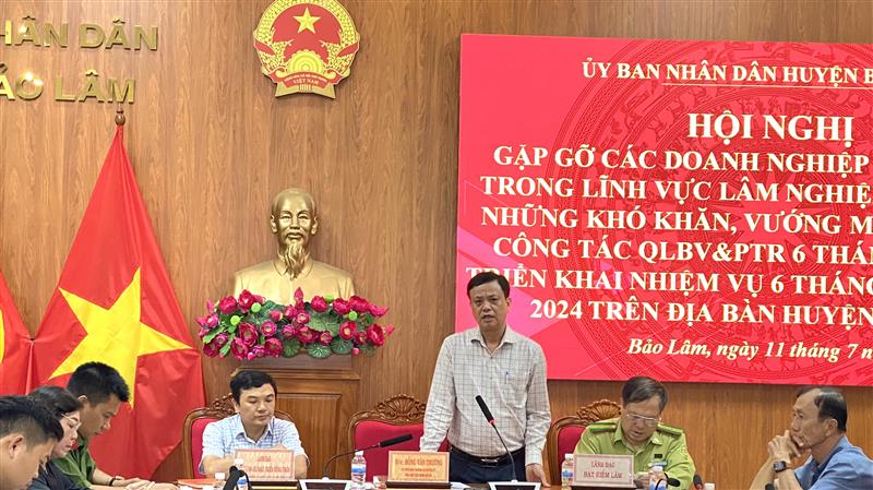 Đ/c Đồng Vă Trường- Phó chủ tịch UBND huyện kết luận hội nghị