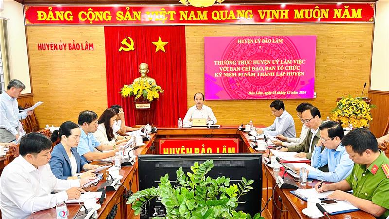 Toàn cảnh buổi làm việc