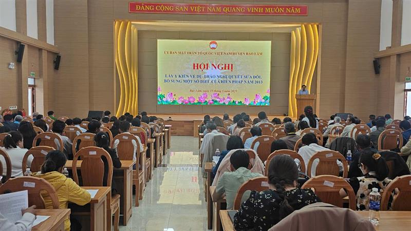 Toàn cảnh hội nghị