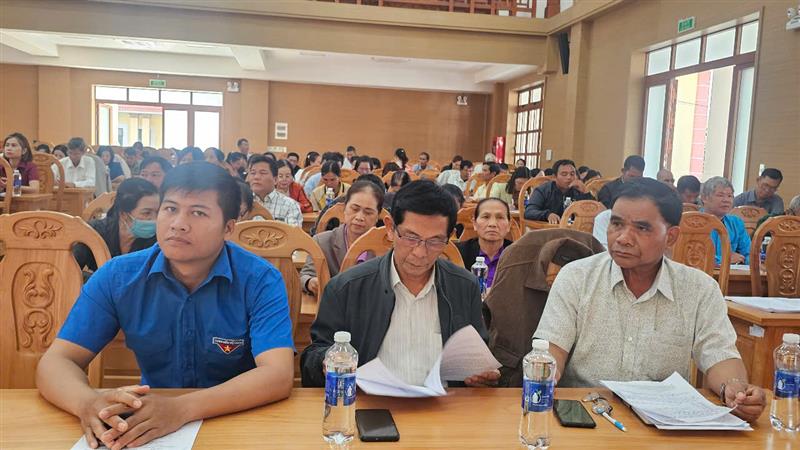 Đại biểu tham dự