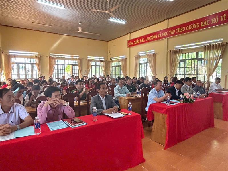 Các đại biểu tham dự hội nghị