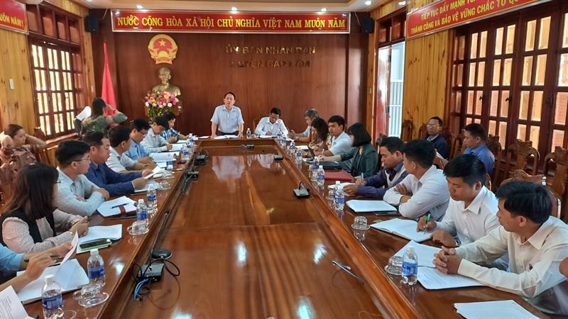 Hình ảnh buổi làm việc của lãnh đạo Sở Y tế và huyện Bảo Lâm 