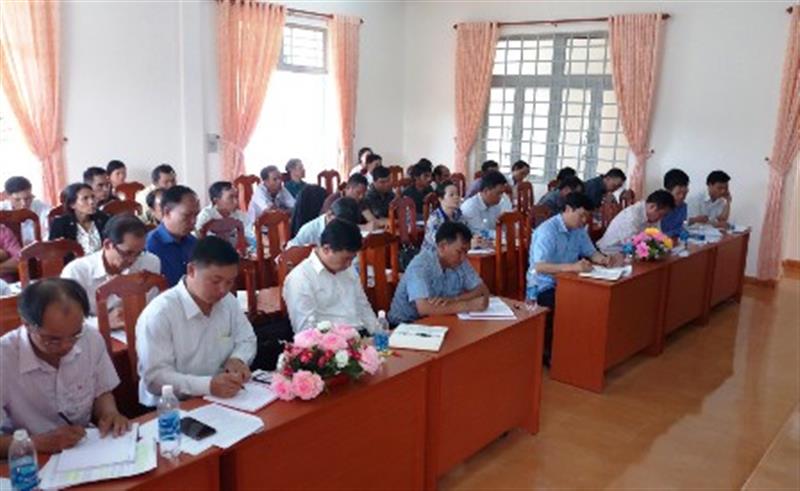 Đoàn công tác của Huyện ủy Bảo Lâm làm việc với Đảng ủy xã Lộc Lâm 