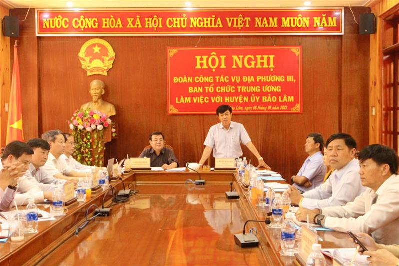 Đồng chí Nguyễn Trung Kiên - Bí thư Huyện ủy Bảo Lâm phát biểu tại buổi làm việc