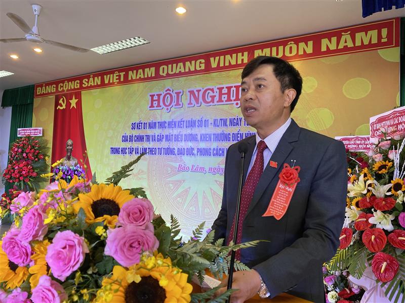 Đ/c: Nguyễn Trung Kiên-TUV- BT Huyện ủy - CT HĐND huyện phát biểu tại Hội nghị