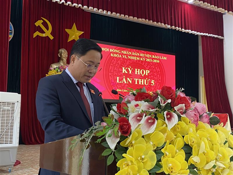 ông Phan Anh Tuấn, Ủy viên Ban thường vụ, Phó chủ tịch HĐND huyện Khóa VI phát biểu khai mạc Kỳ họp