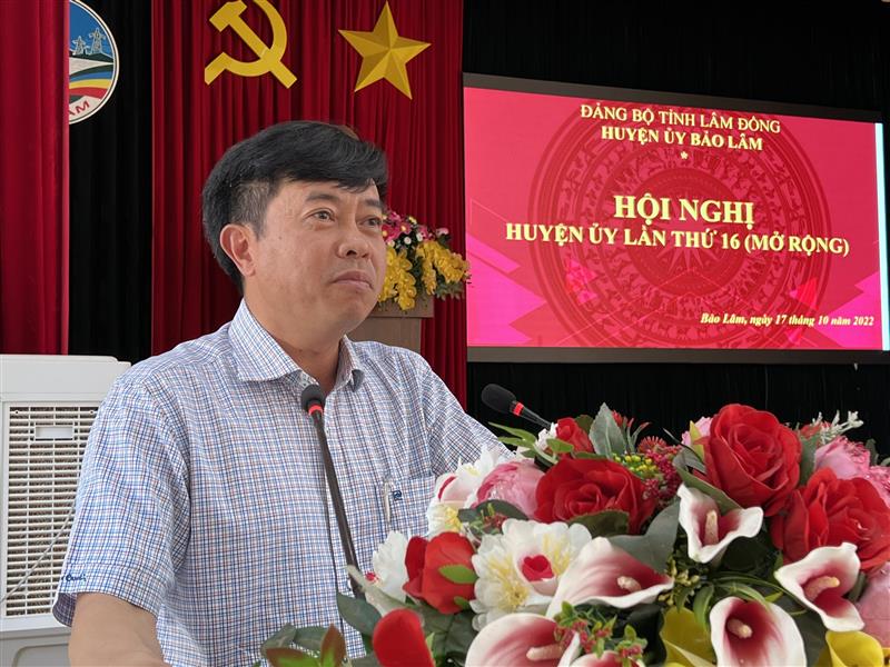 Đ/ Nguyễn Trung Kiên, TUV, Bí thư Huyện ủy, Chủ tịch HĐND huyện kết luận Hội nghị
