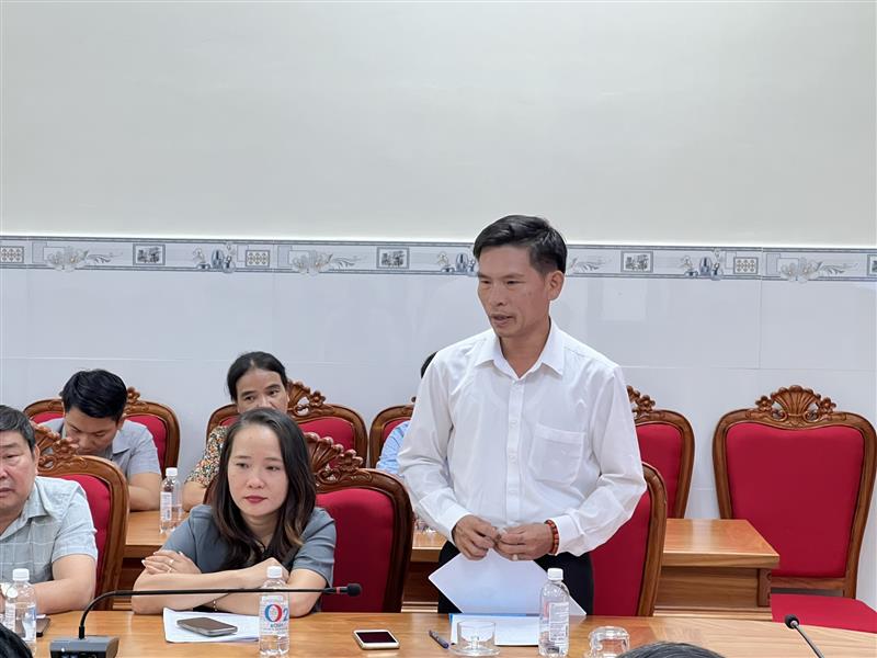Lãnh đạo huyện Trà Bồng, tỉnh Quảng Ngãi trao đổi kinh nghiệm