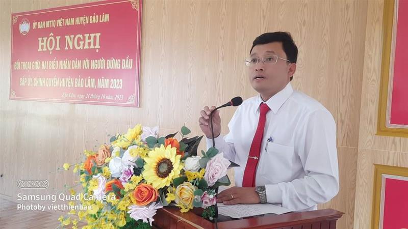 Chủ tịch  UBND huyện Trương Hoài Minh tiếp thu các ý kiến của đại biểu