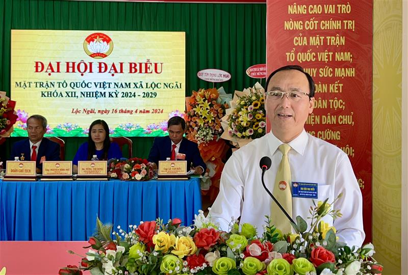  Đ/c Bùi Xuân Quý – UVBTV – Chủ tịch UBMTTQ Việt Nam huyện phát biểu chỉ đạo