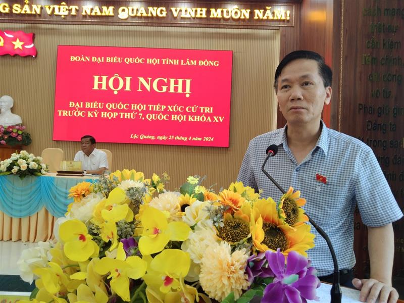Ông Lâm Văn Đoan, Phó chủ nhiệm Ủy ban xã hội Quốc hội trả lời một số kiến nghị cử tri
